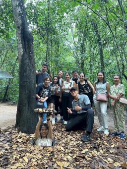 Vietnamese Cultural Journey: City Tour & Cu Chi - 2