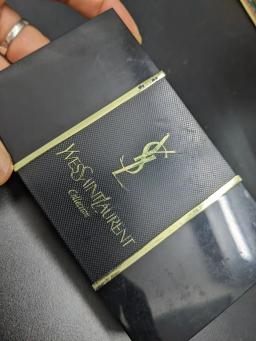 Bật lửa Yves Saint Laurent, màu vàng, chưa từng sử dụng - 1