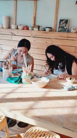 3시간 만에 완성하는 즐거운 도자기 체험 – 나만의 작품을 집으로! - 1
