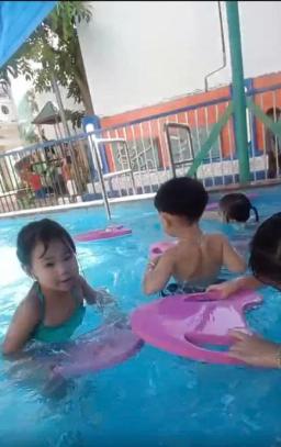 🏊‍♂️ 전문 강사와 함께하는 수영 수업 – 안전하고 빠른 습득 - 4