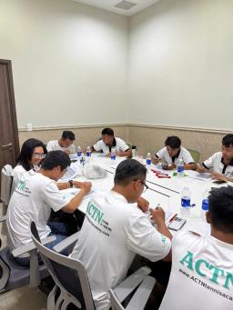 Lớp học tennis huấn luyện viên cao cấp (hơn 7 năm kinh nghiệm, có chứng chỉ quốc tế) - 2
