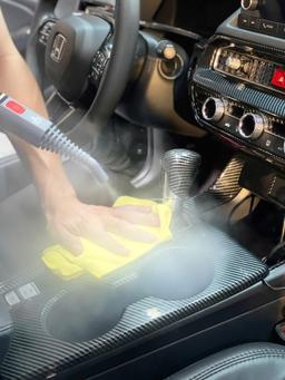 Dịch vụ chăm sóc xe hơi chuyên nghiệp - 1