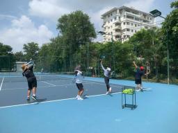 Học Tennis cùng Tu Doan - Hình thức học theo nhóm 
Forehand, Backhand, Serve, Rally and Score - 0