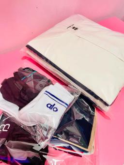 Pink Laundry – Dịch vụ giặt ủi nhanh, sạch thơm, luôn sẵn sàng 24/7. - 0