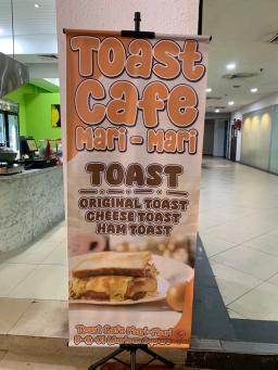 We sell handmade toast and various beverages. - 3
